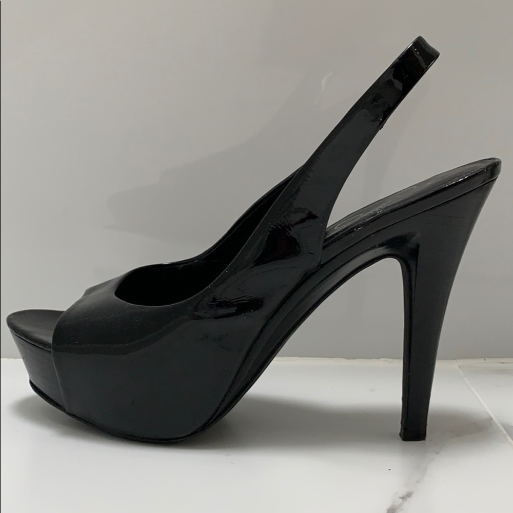 Jessica Simpson Black heel size 10